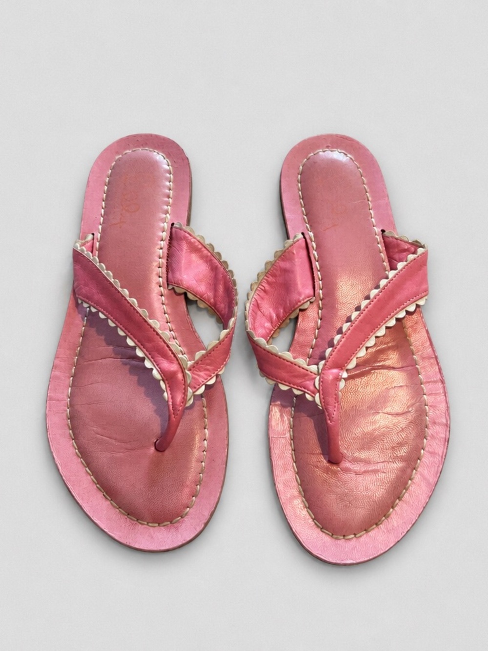 Lilly Pulitzer Pink Scalloped Leather Thong Sandals